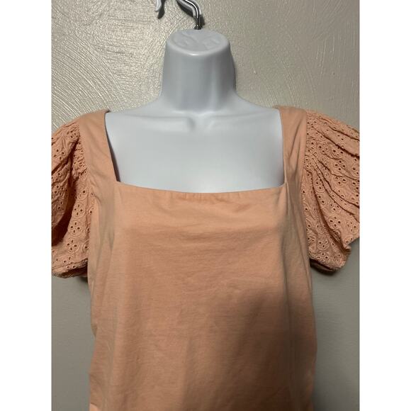 Express Pink Square Neck Eyelet Short Sleeve Rouched Sides Back Bow Size Medium - Picture 3 of 13